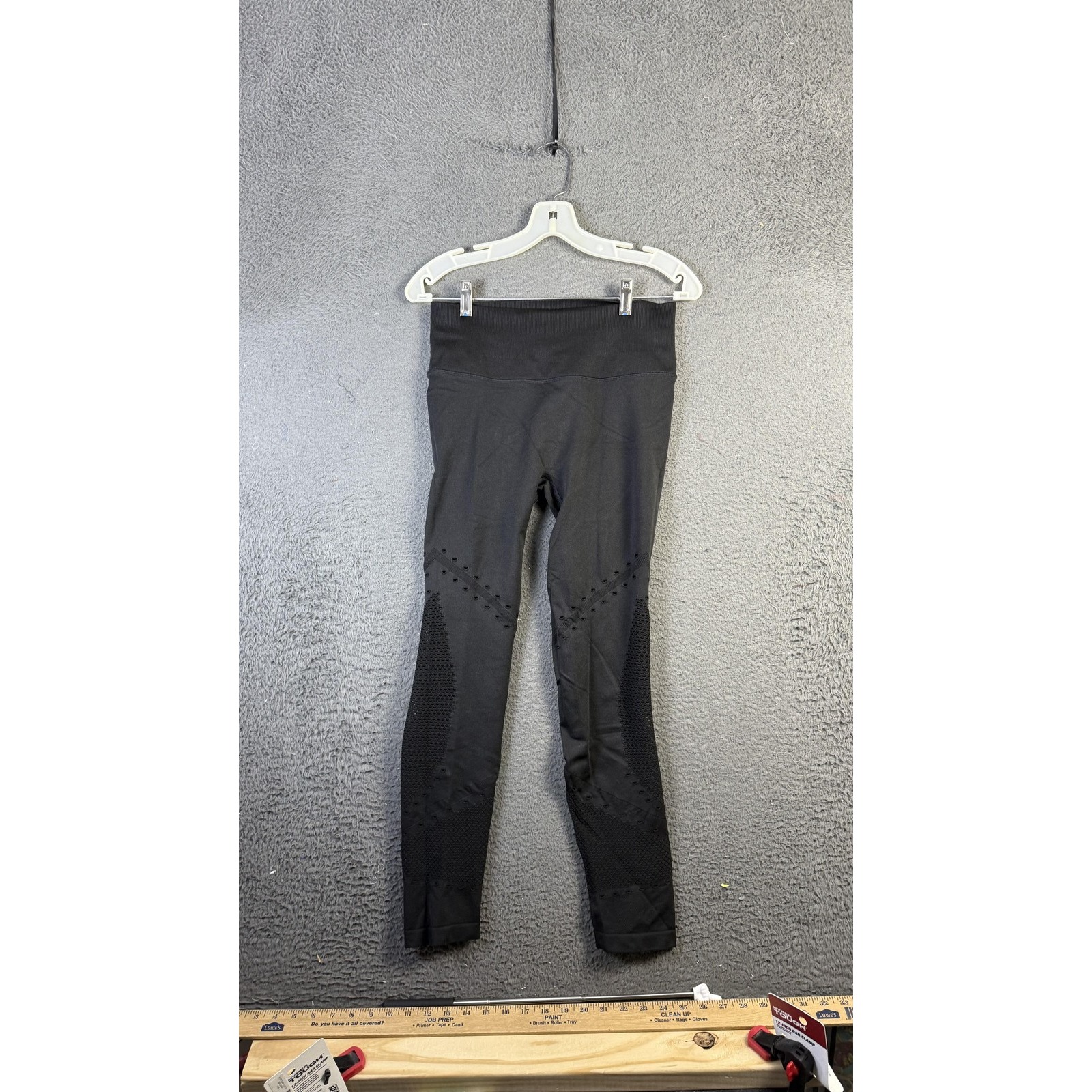 Victoria Sport Leggings Womens Medium Black Ankle High Waisted Seamless 25 In